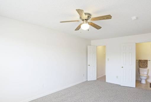 A Bedroom With Celling Fan at Magnolia Court Apartments, Birmingham