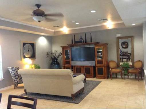 Clubroom With TV at Arbours at Silver Lake, Leesburg, Florida