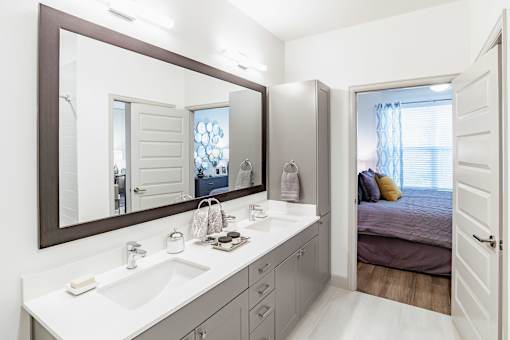 Bathroom at Alys Crossing Apartments, TX, 77433