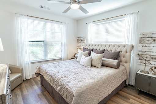 Carpeted Bedroom at Alys Crossing Apartments, Cypress, TX
