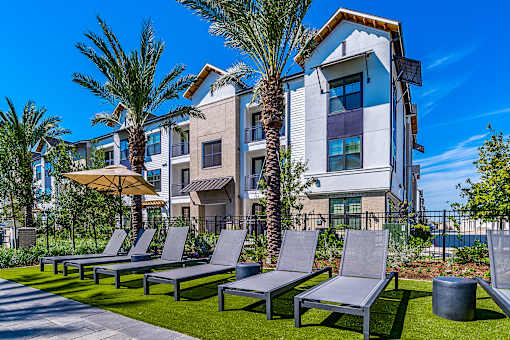 Relaxing area at Alys Crossing Apartments Apartments, Cypress, TX 77433
