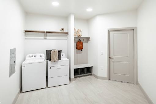 Washer Dryer at Alys Crossing Apartments,Texas 77433