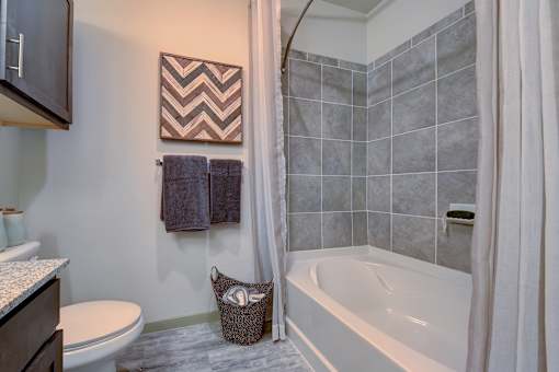 Bathroom with tub at Estraya Westover Hills, Texas