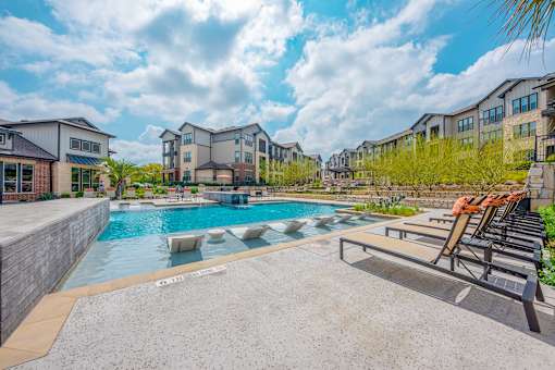 Swimming Pool And Relaxing Area at Fifty02 Westover Hills, San Antonio