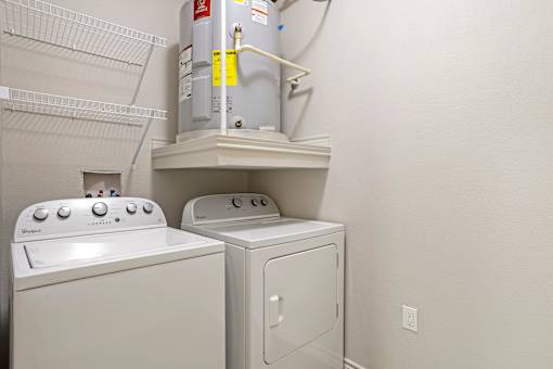 Washer Dryer at La Veranda at Polly Lane Apartments, LA 70508