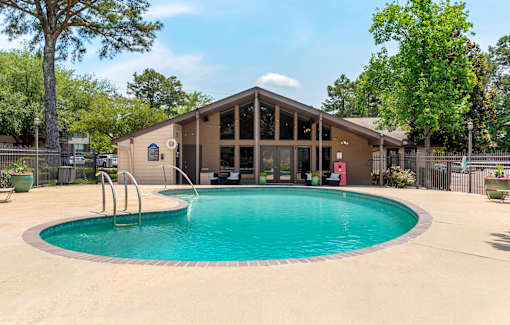 Blue Cool Swimming Pool at Lakeshore Landing Apartments, Ridgeland, 39157