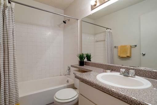 Bathroom With Bathtub at Pear Orchard, Ridgeland, Mississippi