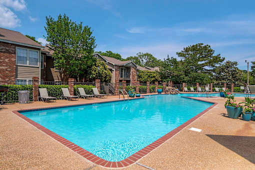 Pool at Pear Orchard, Ridgeland, MS