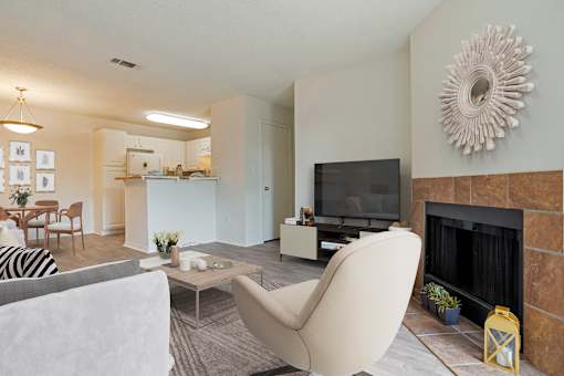 Living Room at Reflection Pointe, Flowood, MS