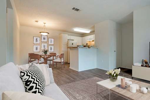 Living Room With Kitchen at Reflection Pointe, Flowood, MS