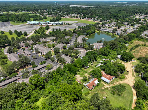 Aerial Exterior view at Southaven Pointe Apartments, Southaven, 38671