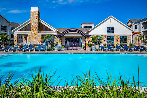 Blue cool pool at Stone Loch Apartments,Texas 77375