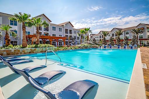 Pool with Deck at Stone Loch Apartments, Tomball, TX 77375