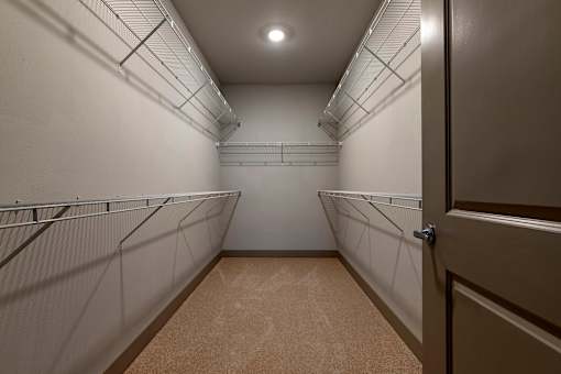 Large Walk-In Closets at The Cosmopolitan, Oklahoma