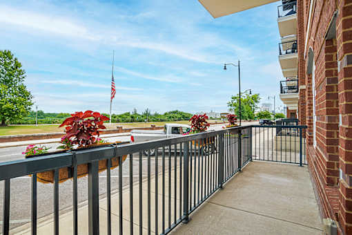 Porch at The Heights Apartments, Montgomery