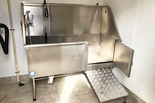 Pet Wash at Waterstone at Hamburg Apartments, Kentucky, Lexington