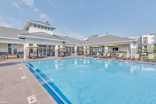 Swimming pool at Waterstone at Hamburg Apartments, Kentucky