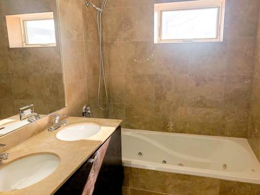 double sink and whirl pool bath