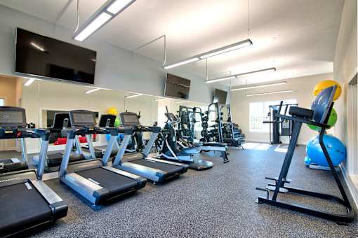 Fitness Center at Silver Oaks Apartments, Gonzales, Louisiana