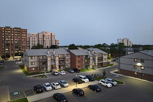 Meadowvale Gardens exterior