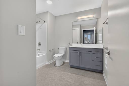 Bright modern bathroom