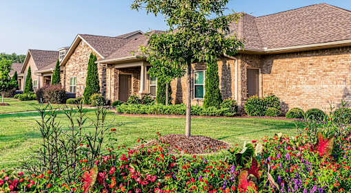 Courtyard Green Space at The Villas at Nature Walk, Huntsville, AL