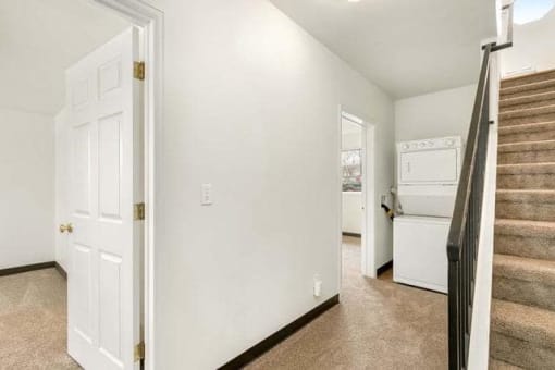 glenmoor townhomes with included in unit washer dryer