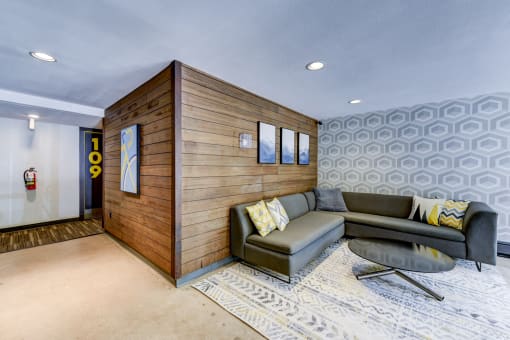 2121 Canyon Lobby