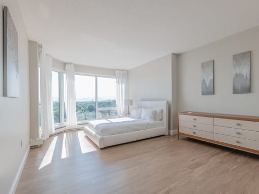 Comfortable and well appointed bedroom