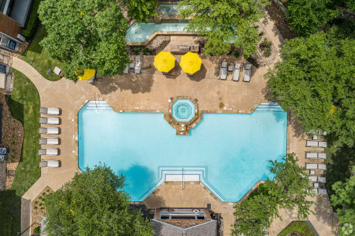 a look at the pool at the resort at glade springs