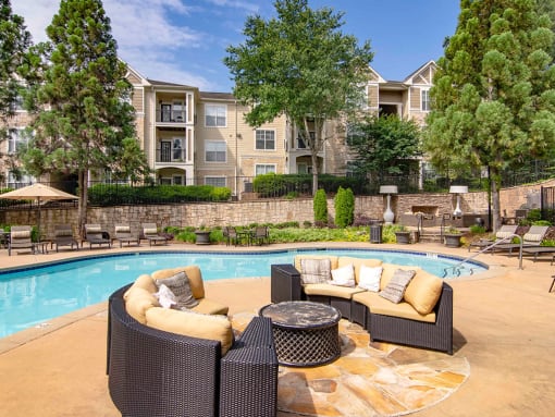 The Ascent at Windward apartments in Alpharetta Georgia photo of pool lounge area