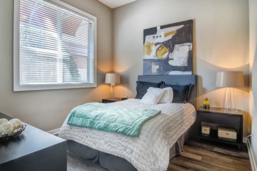 Biltmore at Midtown apartments in Atlanta, GA photo of bedroom