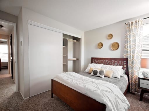 Wilsonville, OR Apartments for Rent - Bridge Creek - Upgraded Carpets