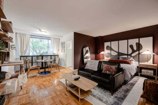 Quebec House studio model