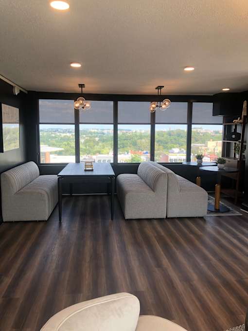 Social Lounge at Calvert House Apartments, Washington