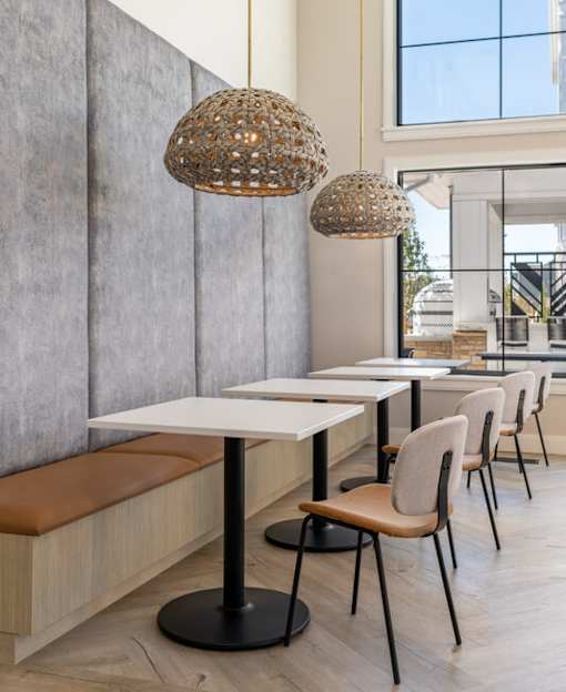 Casual Dining Area at Momentum at First Creek, Colorado, 80249