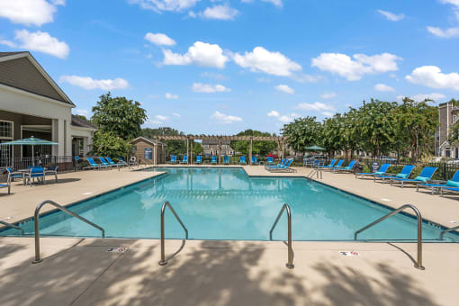 pool and sundeck at Fortress Grove, Murfreesboro
