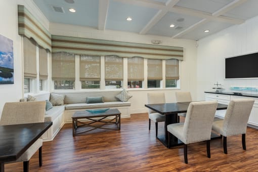 Resident lounge dining areas at The Reserve at Mayfaire Apartments, Wilmington NC
