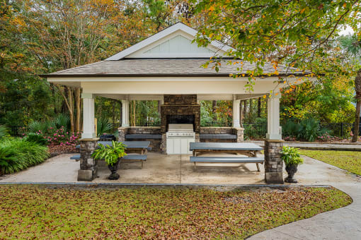 Grilling pavilion at The  Reserve at Mayfaire Apartments, Wilmington NC