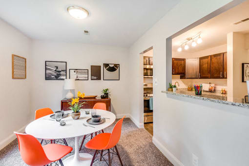 Dining Area at Padonia Village Apartments, Maryland, 21093