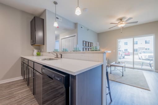 Stylish kitchen perfect for cooking and entertaining at White Oak
