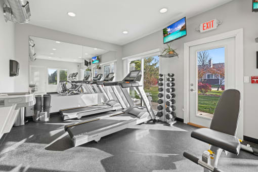 onsite fitness center at White Oak Apartments