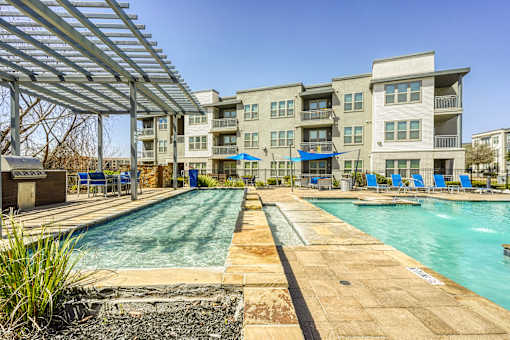 Swimming Pool at The Landings at Brooks City-Base Apartments , San Antonio, TX