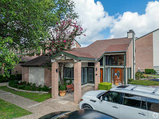 Parking Lot at Brook Meadow Village, Austin