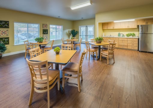 Avenida Crossing clubhouse interior