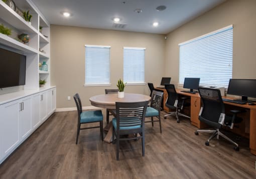 Liberty at Aliso business center