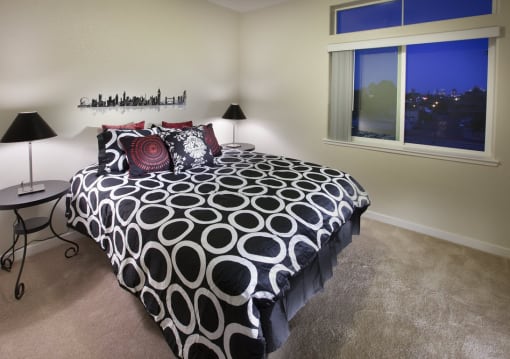 Parkside At Sycamore apartment bedroom