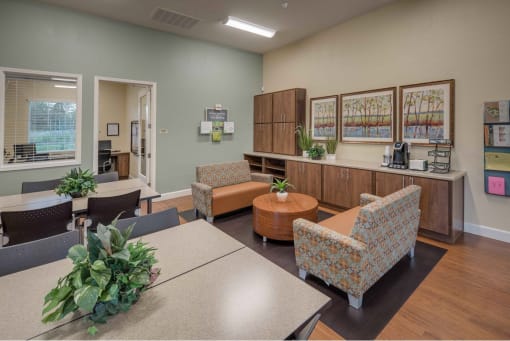 Quartz Ridge clubhouse