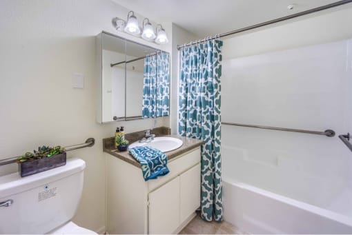 Regency Court Monrovia apartment bathroom