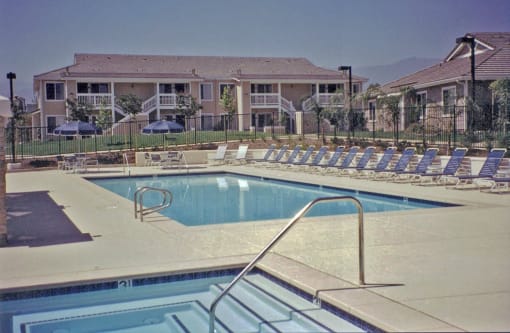 Vintage Terrace pool